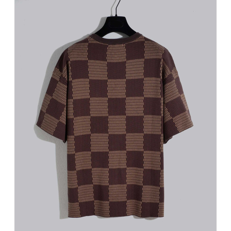 l**is V*t*n short-sleeved cotton damier crewneck with crystal lv patch sienna