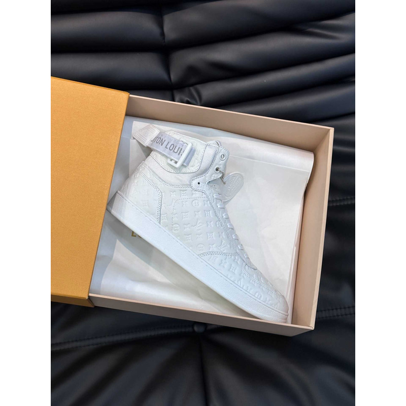 l**is V*t*n rivoli sneaker boot white