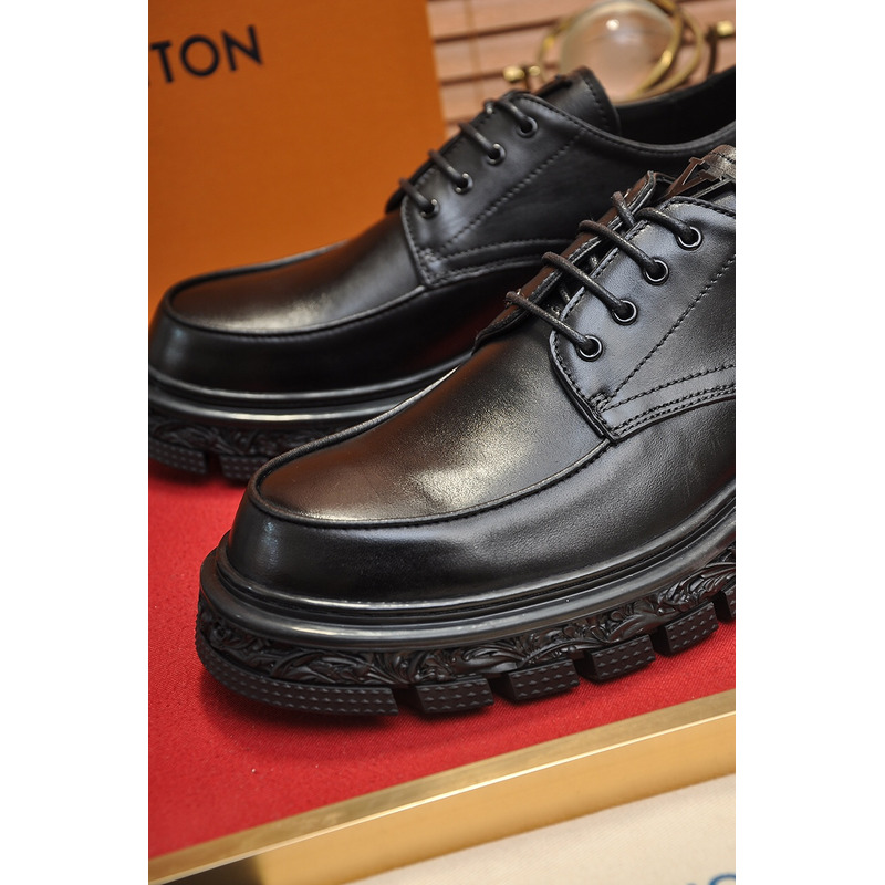 l**is V*t*n baroque derby black