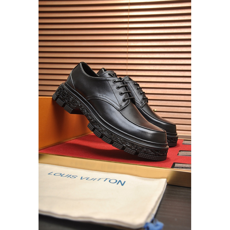 l**is V*t*n baroque derby black