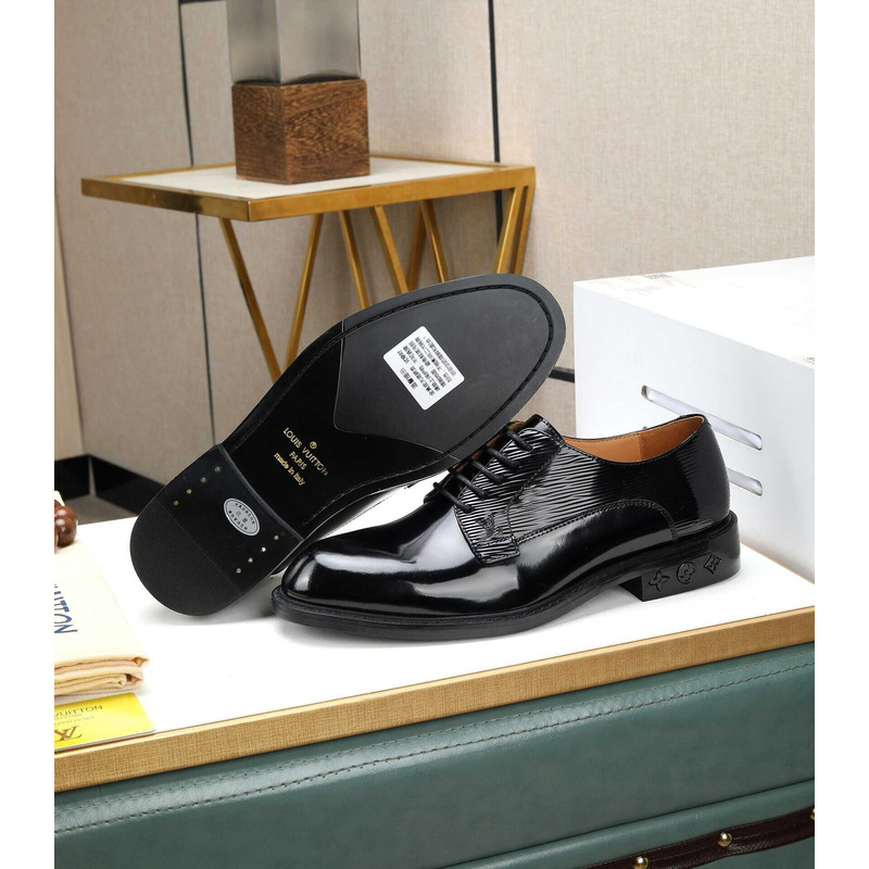 l**is V*t*n patent calf leather derby black