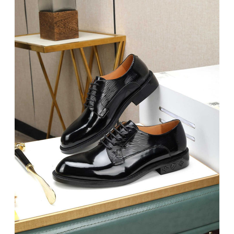 l**is V*t*n patent calf leather derby black