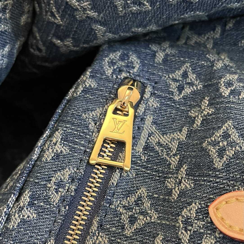 l**is V*t*n onthego mm tote bag denim blue