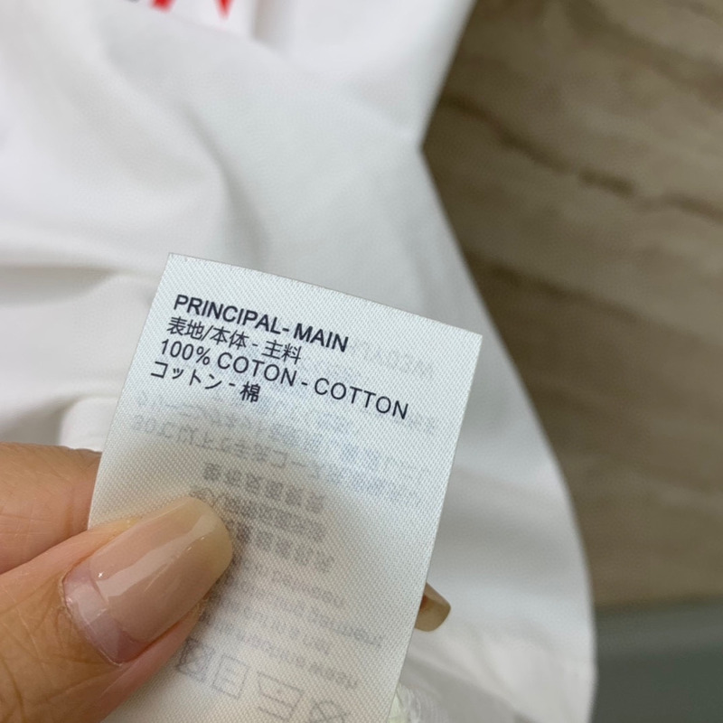 l**is V*t*n snowflake t-shirt white