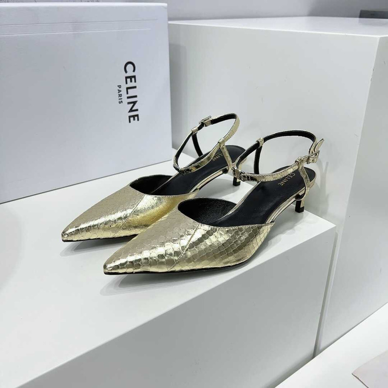 Ce**e kitten with strap triomphe pumps golden