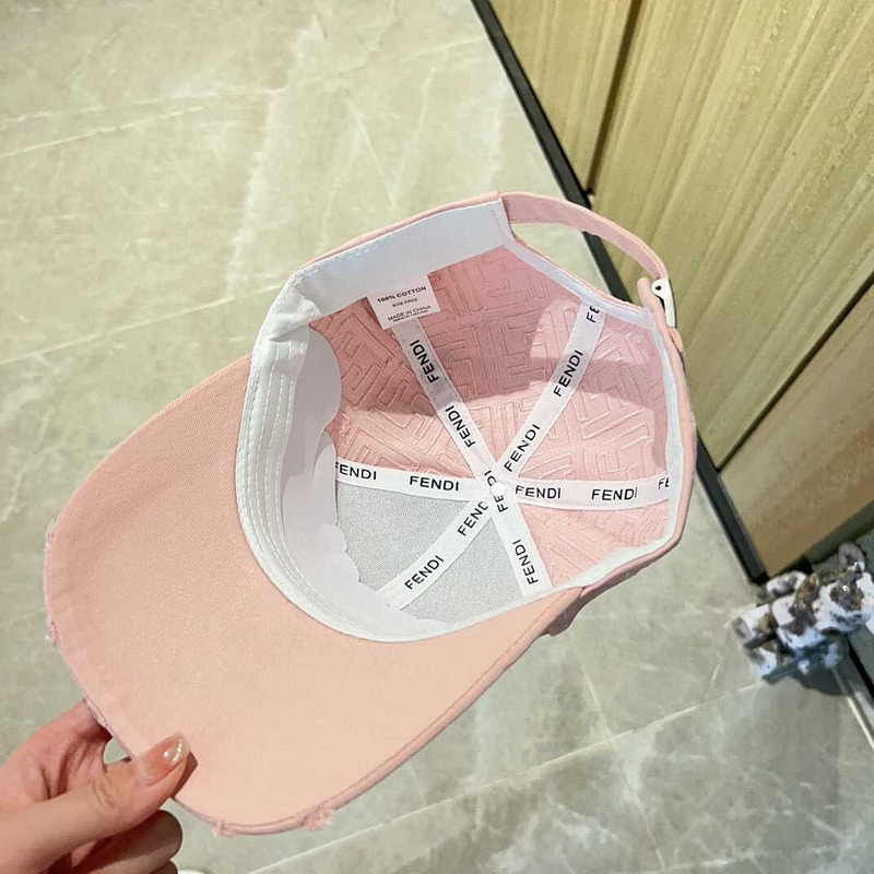 F**di fs F**di fashion show baseball cap pink