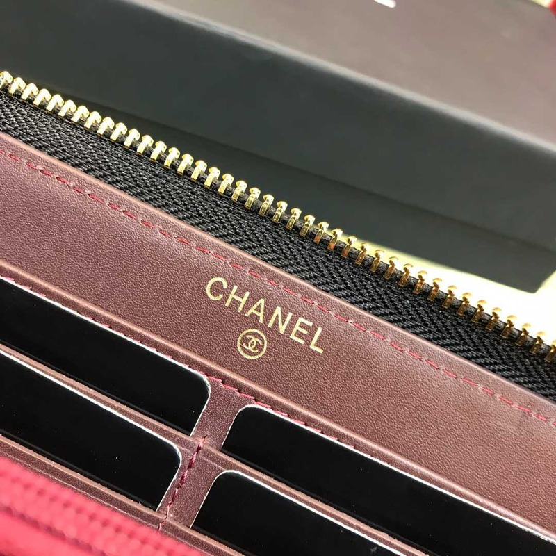 Ch*el gusset zip around wallet quilted caviar golden-tone large black