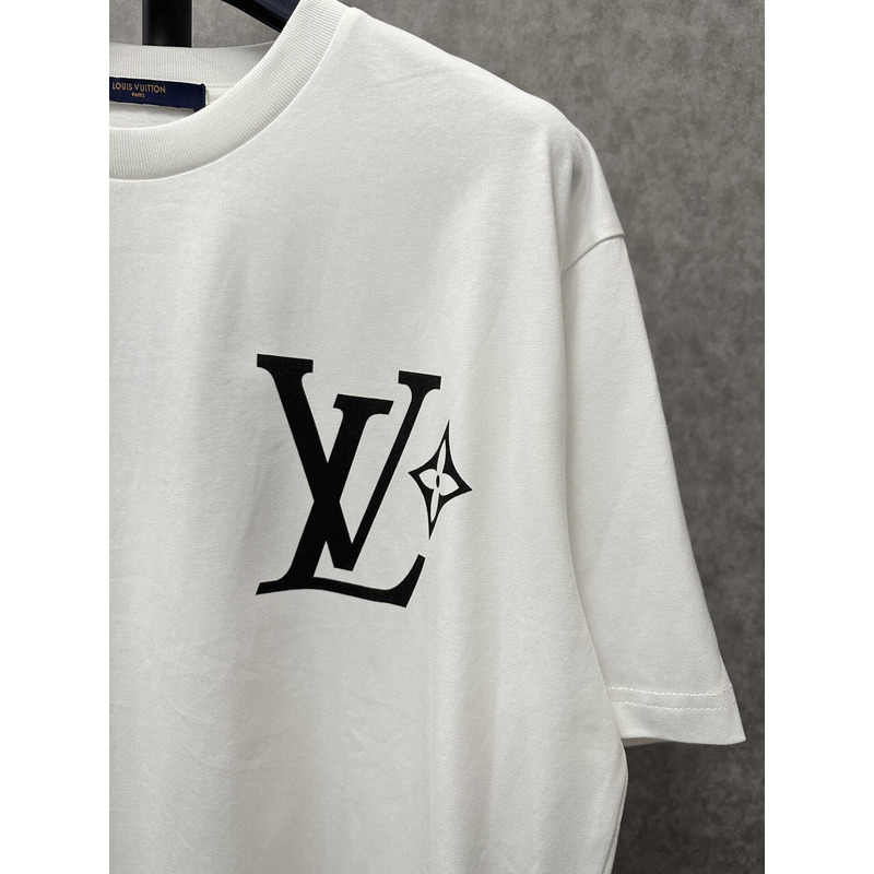 l**is V*t*n logo printed t-shirt white