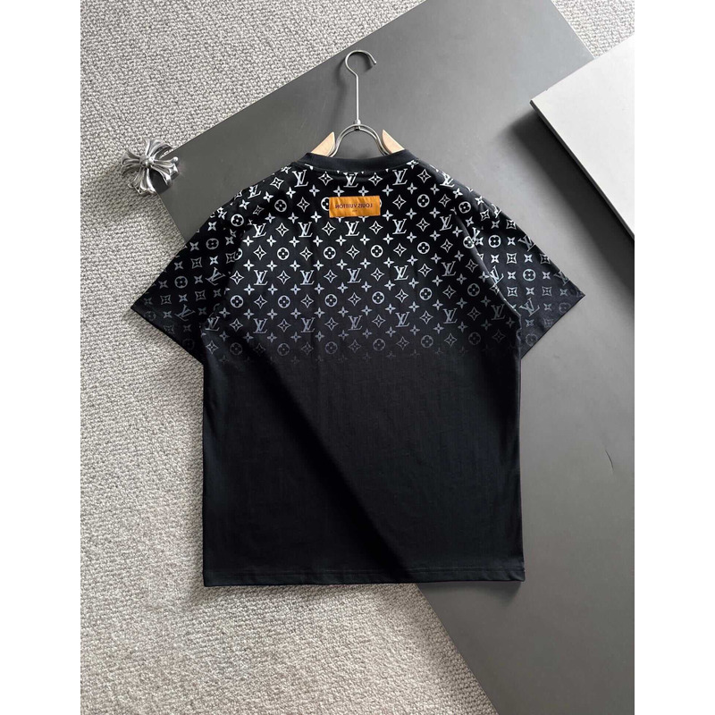 l**is V*t*n gradient cotton t-shirt black