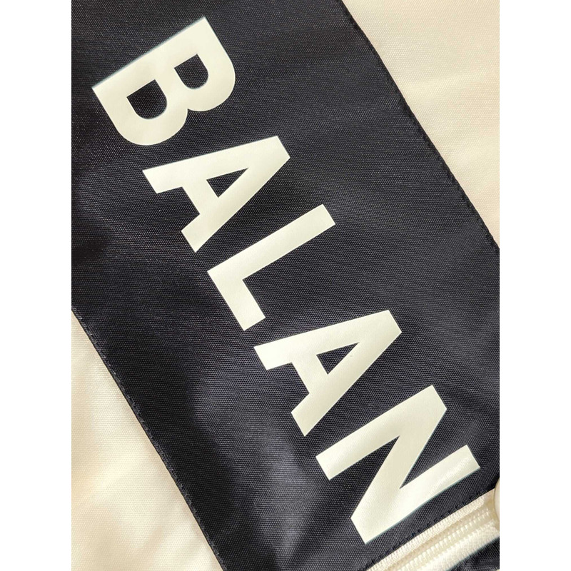 Ba*len*cia*ga zip-up jacket in biege