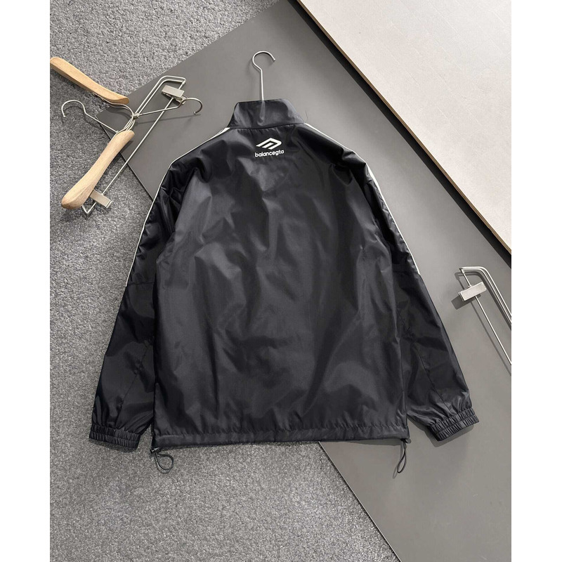 Ba*len*cia*ga zip-up jacket in black