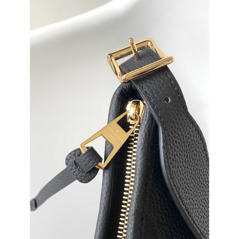 l**is V*t*n carryall mm monogram empreinte black