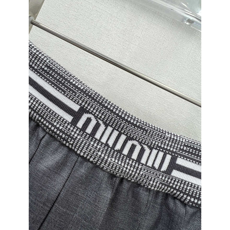 Miu Miu Cropped Jacket And Skrit Grey