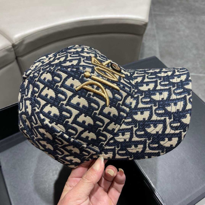 D*or logo oblique print cap