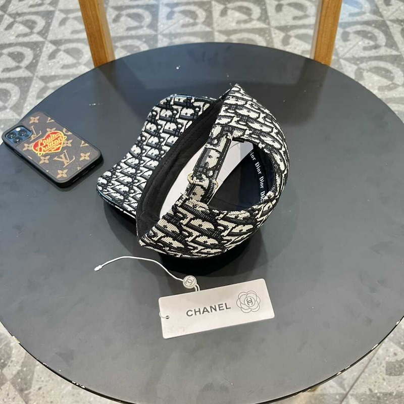 D*or logo oblique print cap