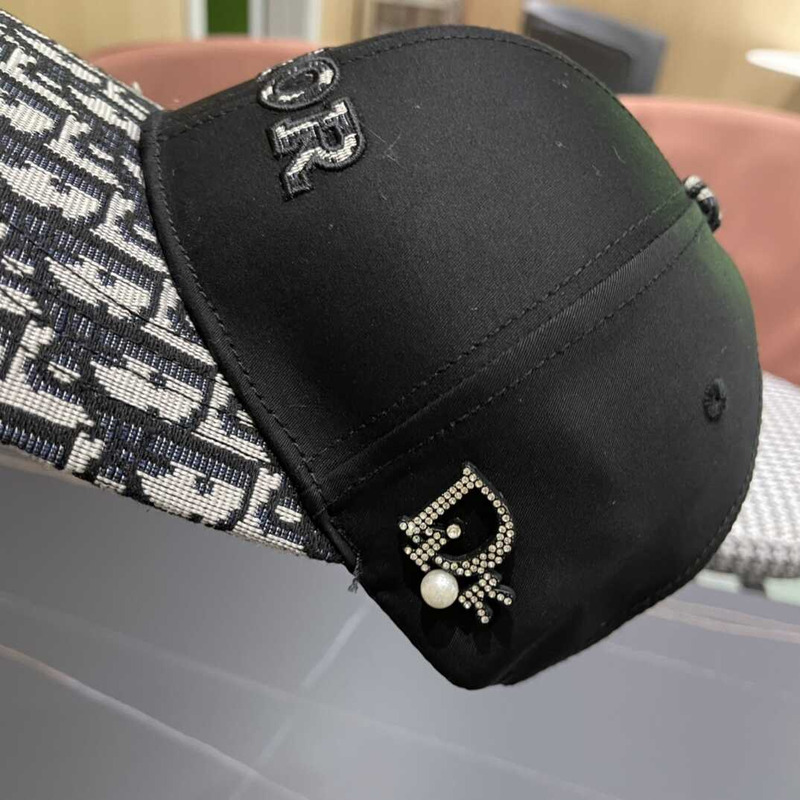 D*or logo oblique print cap