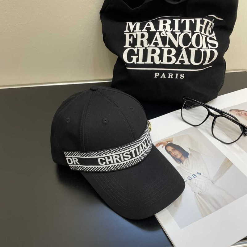 D*or logo baseball cap black