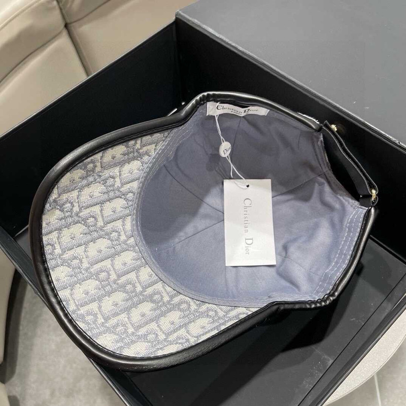 D*or logo oblique print cap