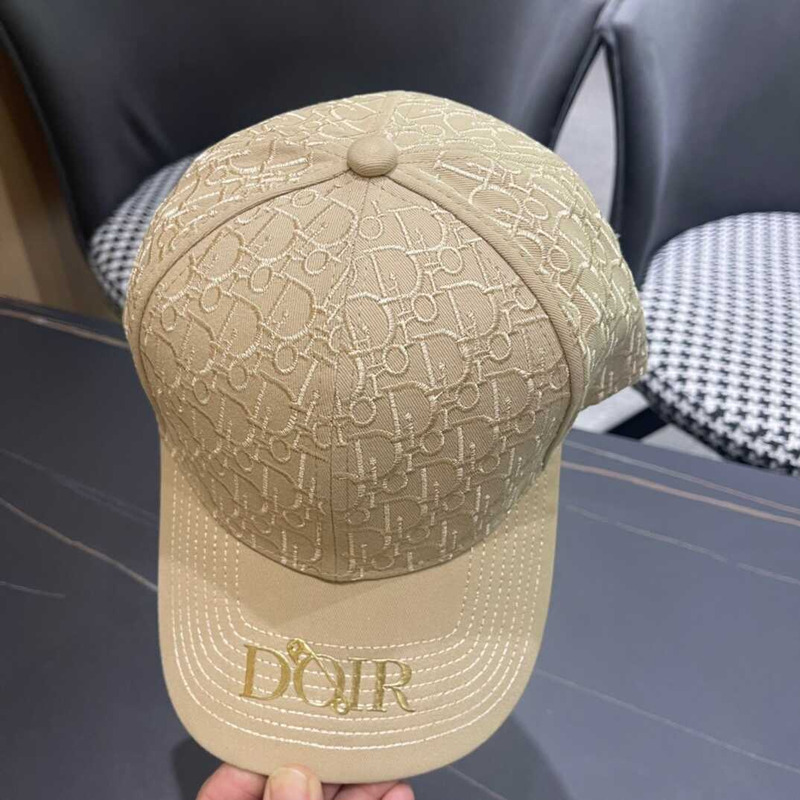 D*or oblique print cap in begie