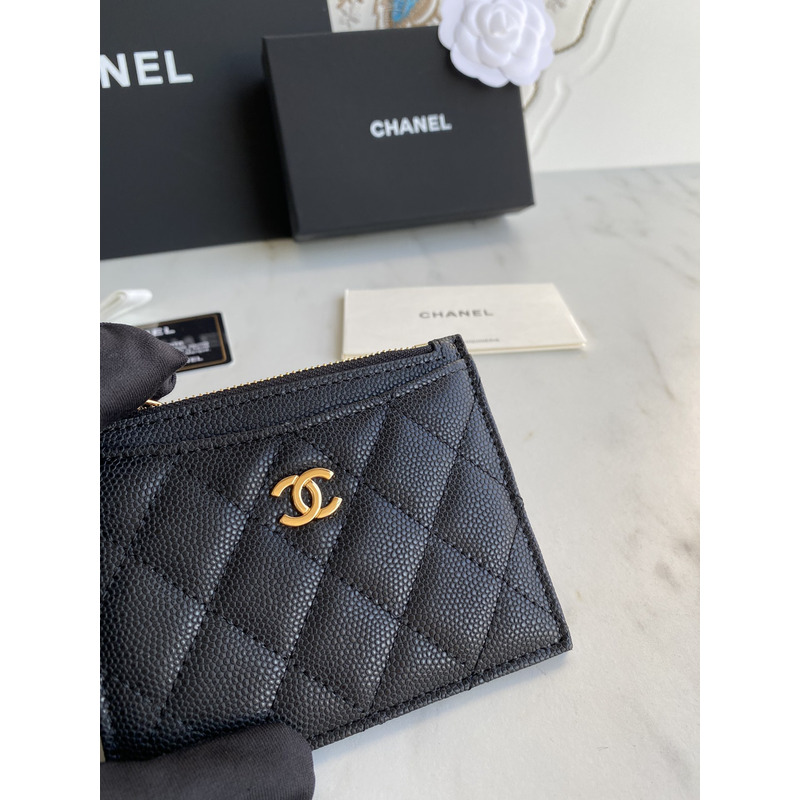 ch*el card holder quilted Di*m*nd lambskin black