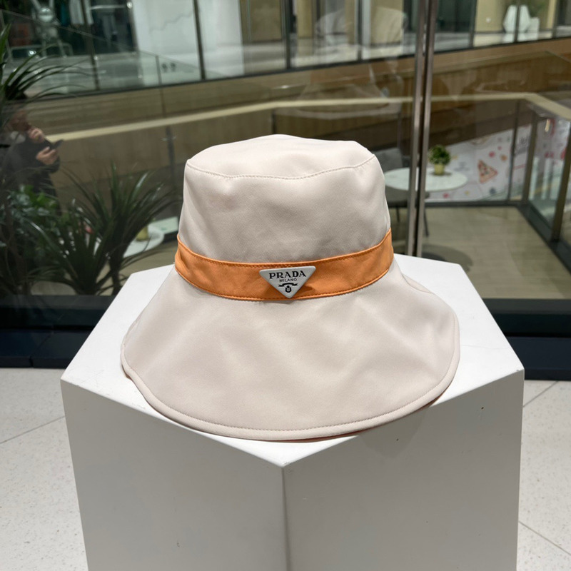 Pra*a bucket hat orange