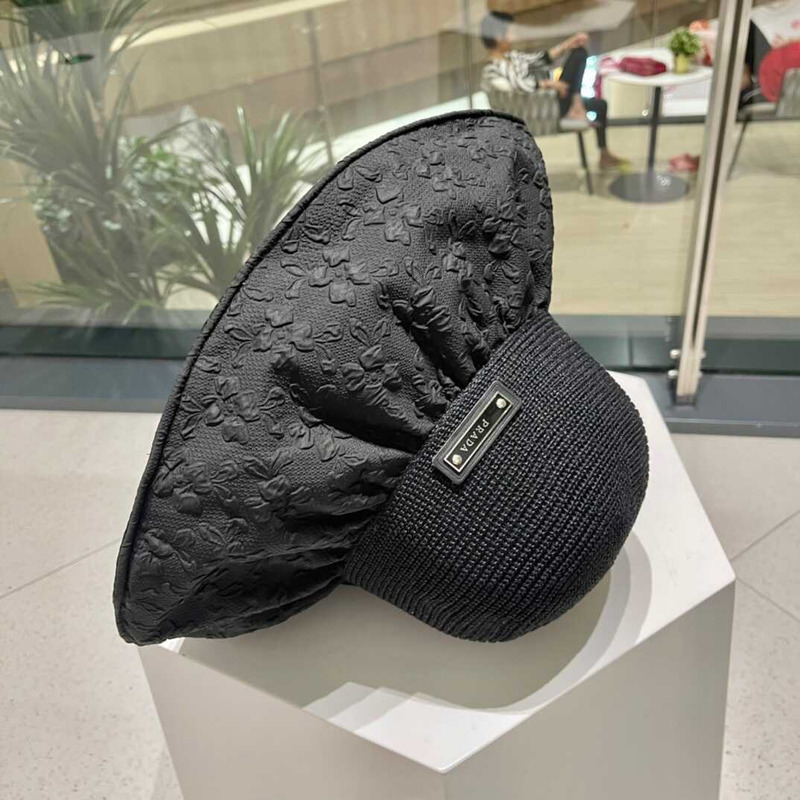 Pra*a wide bucket hat black