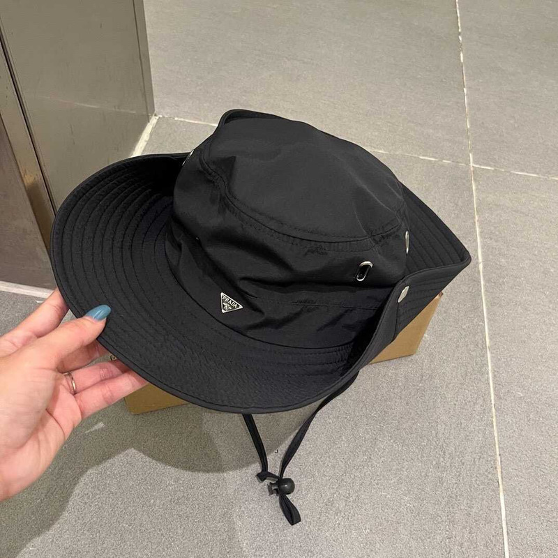 Pra*a wide bucket hat black