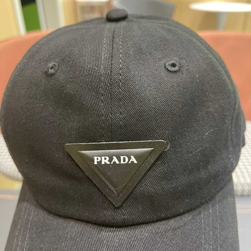Pra*a  re-nylon baseball cap