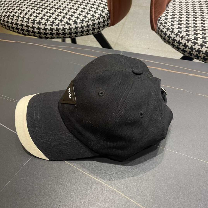 Pra*a  re-nylon baseball cap