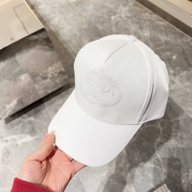 Pra*a drill baseball cap in white