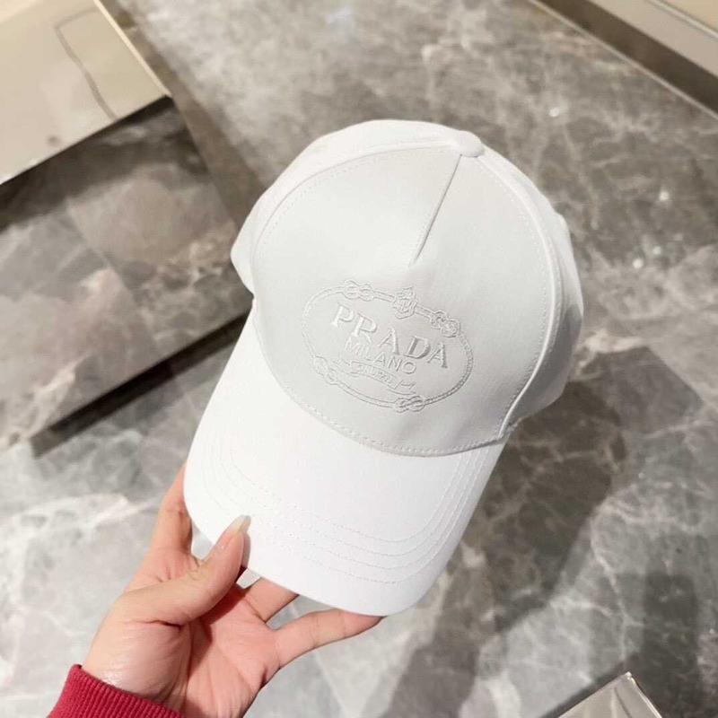 Pra*a drill baseball cap in white