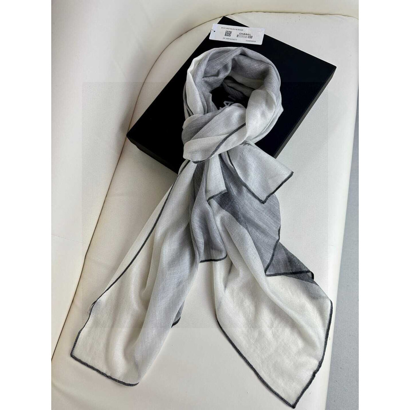 Ch*el cashmere scarf grey