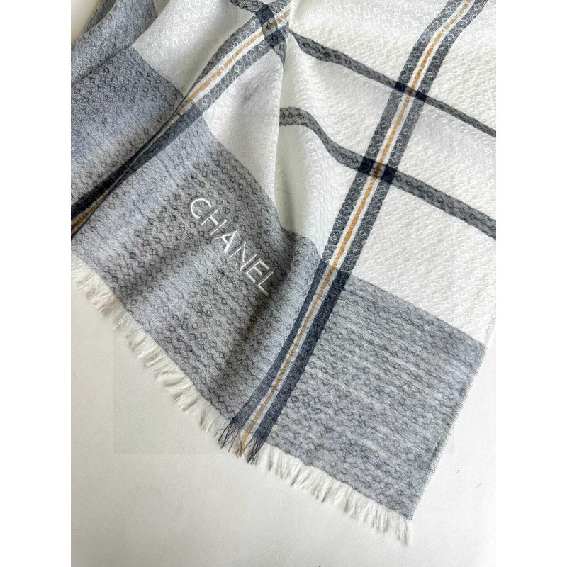 Ch*el cashmere scarf grey