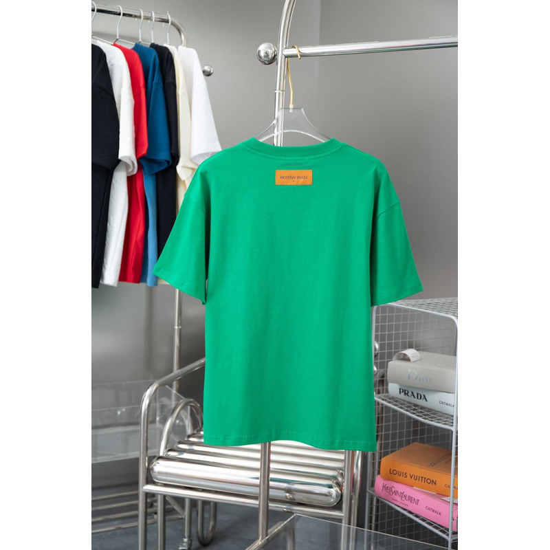 l**is V*t*n logo t shirt green