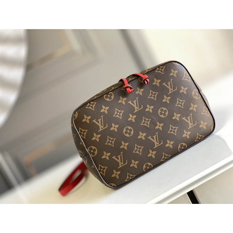 l**is V*t*n monogram neonoe mm bag