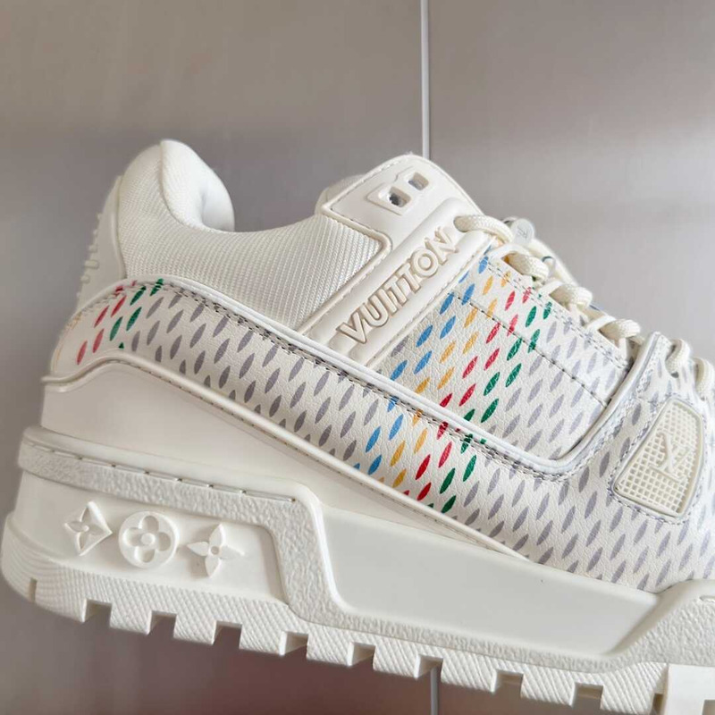 l**is V*t*n trainer maxi sneaker in white
