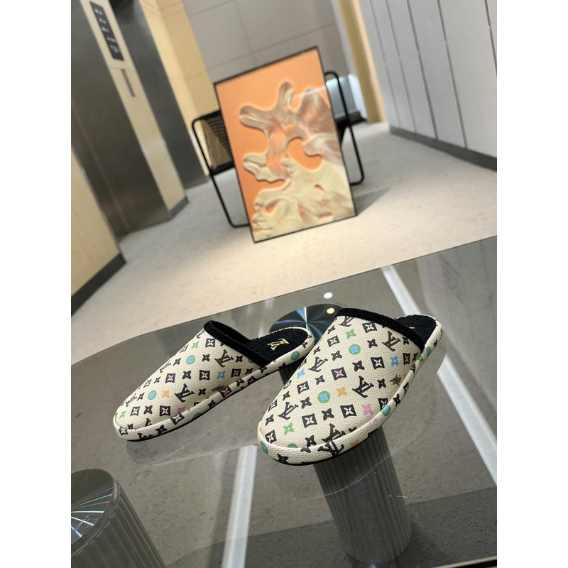 l**is V*t*n lv palace slipper beige