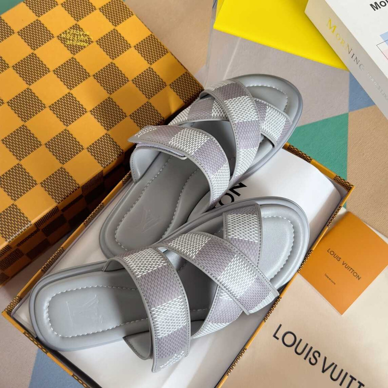 l**is V*t*n venice mule in grey