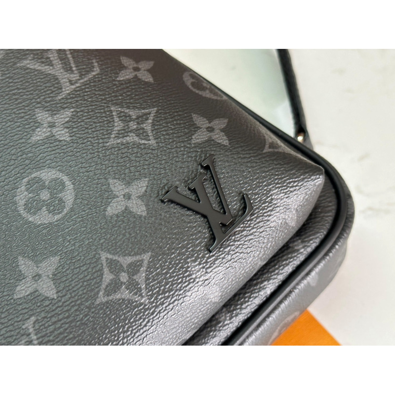 l**is V*t*n avenue slingbag pm black