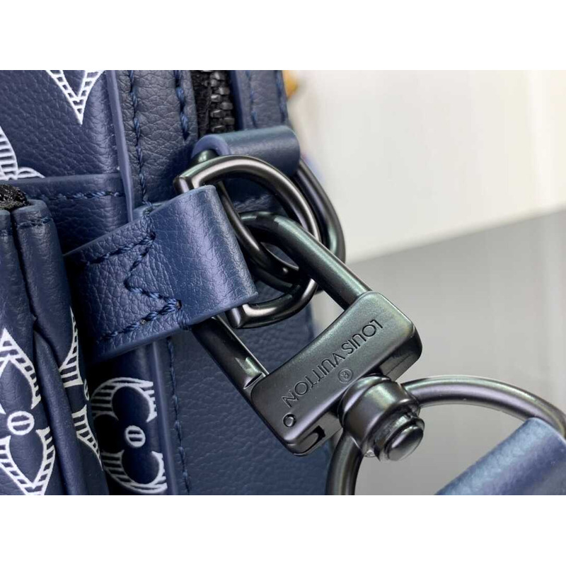 l**is V*t*n trio messenger