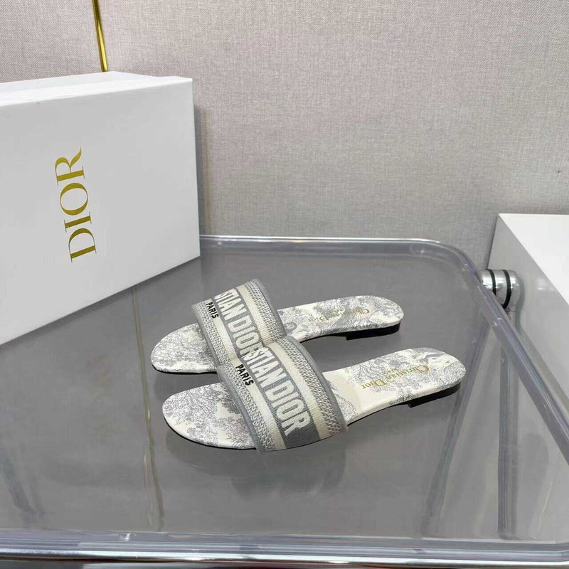 D*or dway embroidered cotton slides white grey