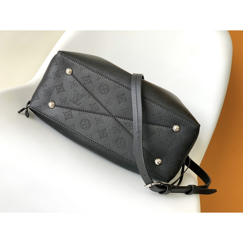 l**is V*t*n bella tote mahina perforated calfskin black