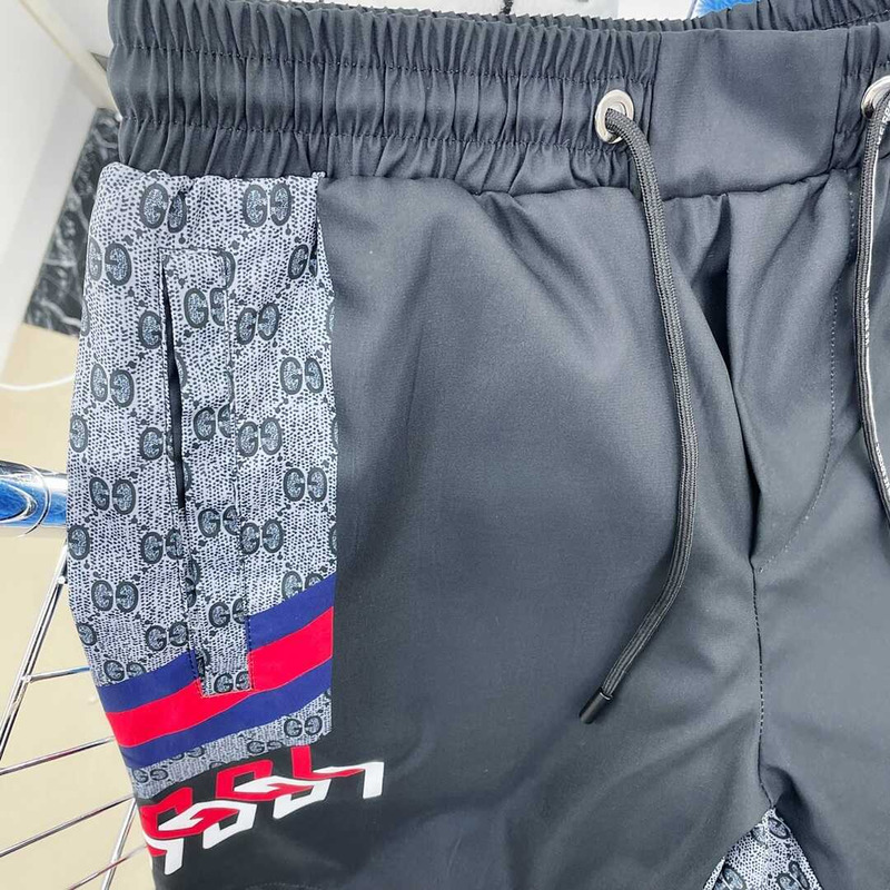 G*u*i gg technical shorts multicolor