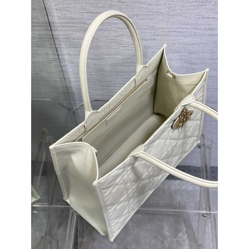 D*or medium D*or book tote macrocannage calfskin latte