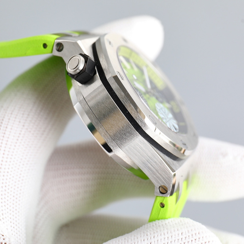 Audemars Piguet Royal Oak Offshore Diver Chronograph