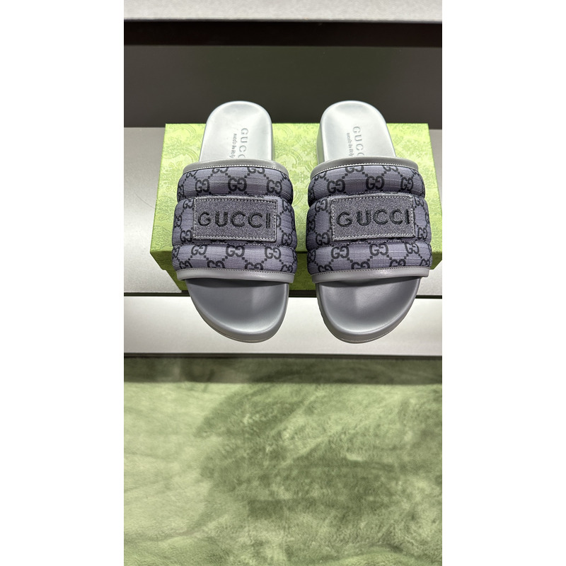 G*u*i gg slide sandal grey