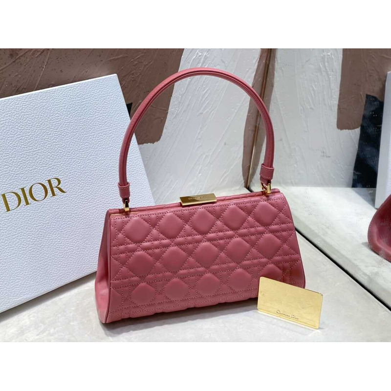 D*or caro cannage frame bag pink leather
