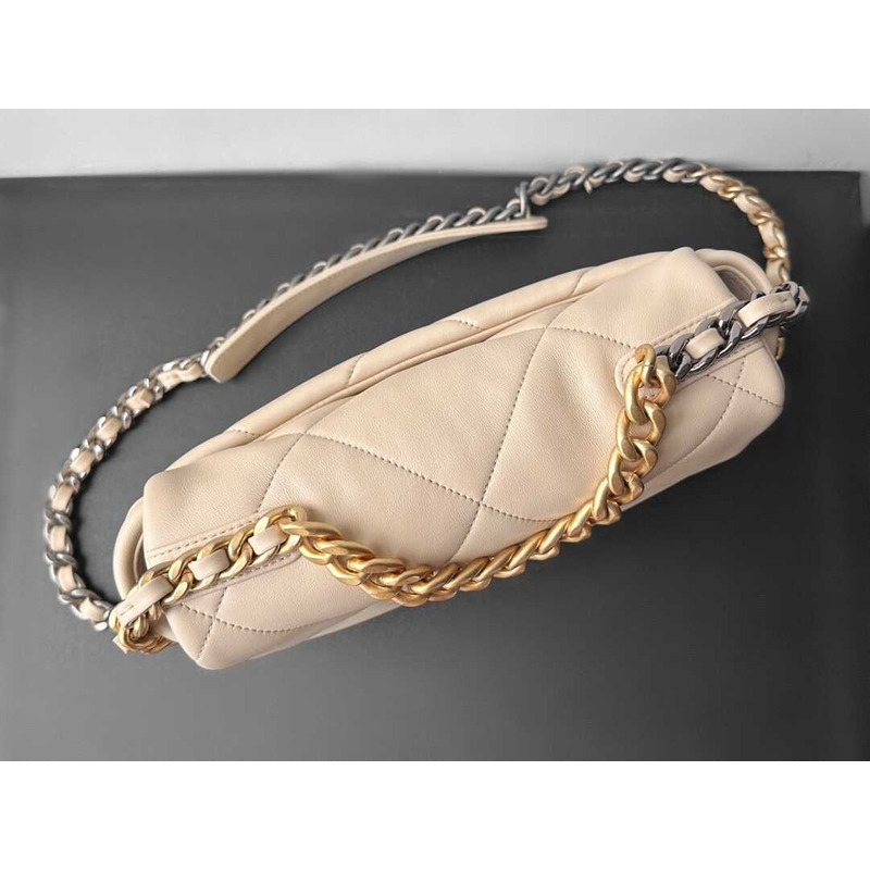 Ch*el 19 handbag lambskin beige