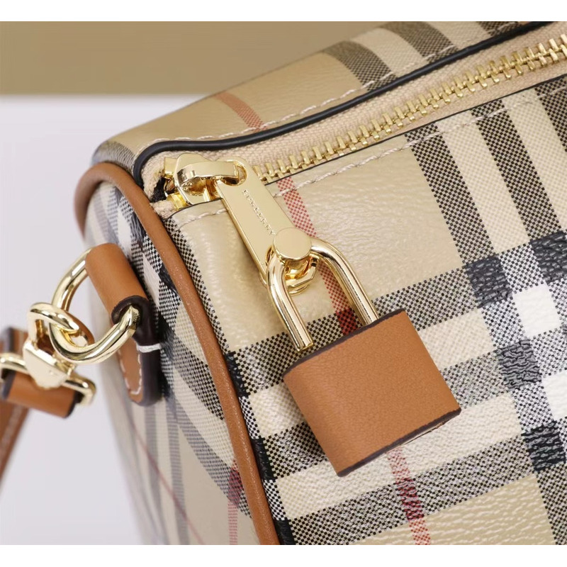 B**rry medium check bowling bag beige