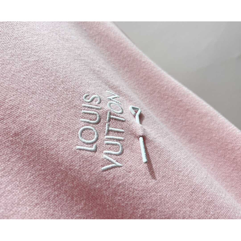 l**is V*t*n embroidered t-shirt pink